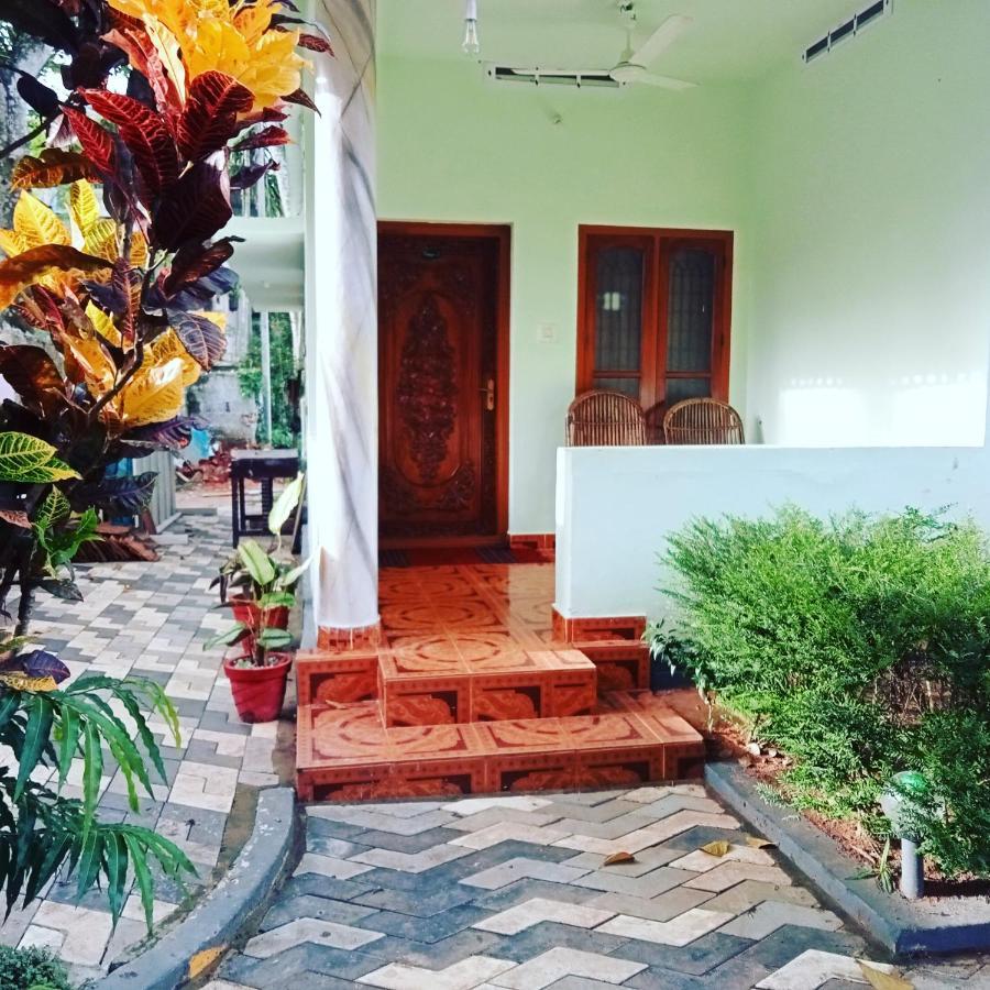 Lavender Residency Bed & Breakfast Varkala Ngoại thất bức ảnh